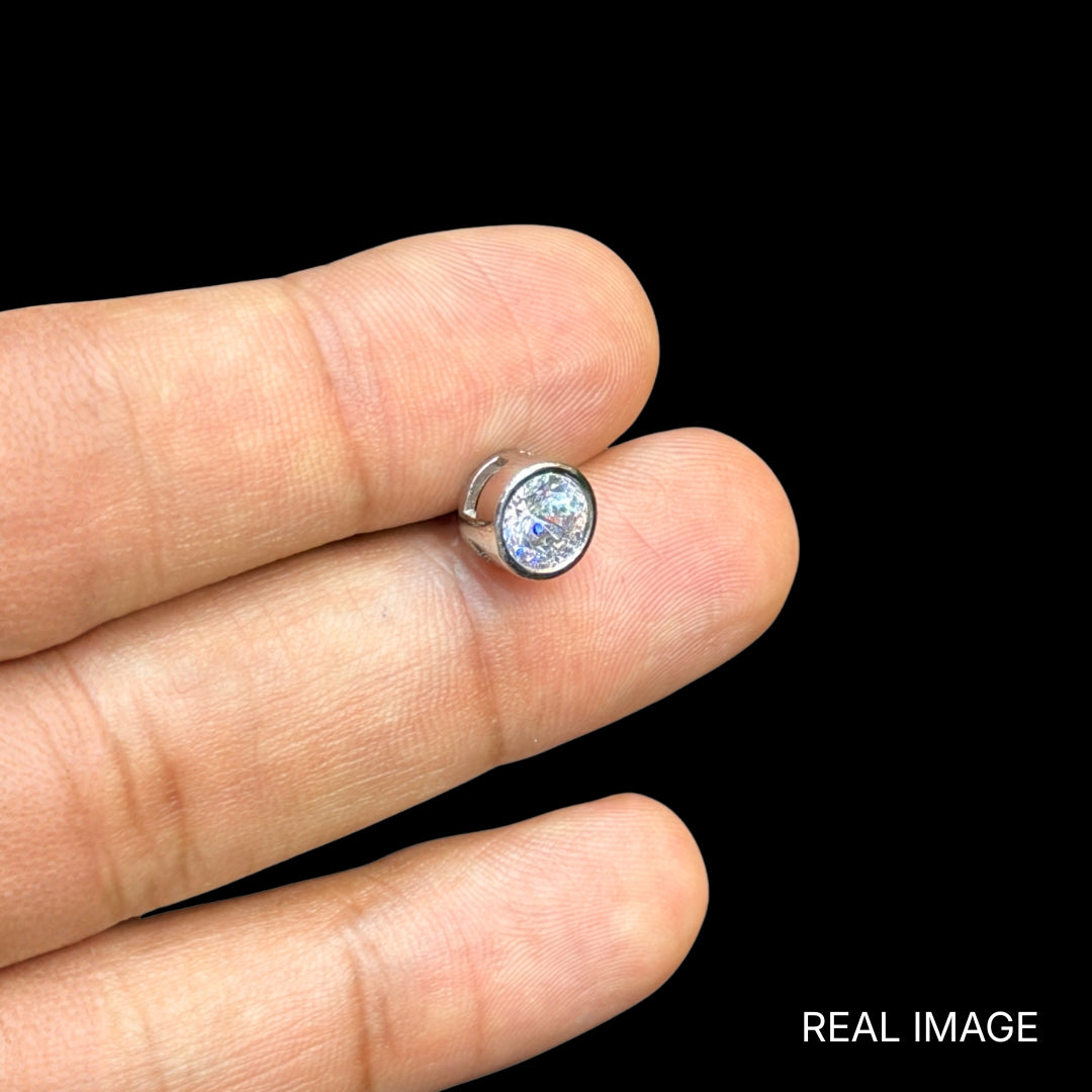 Round Solitaire Stud (925 Pure Silver)